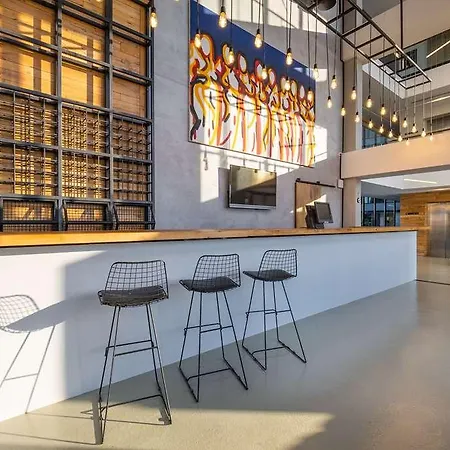 The S, Ascend Collection Hotel
