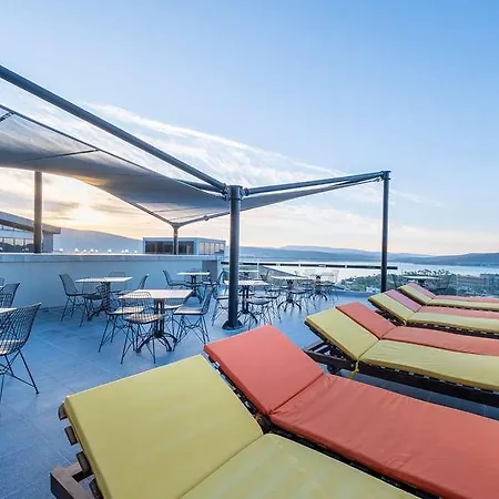 The S By Ascend Collection Hotel Izmir