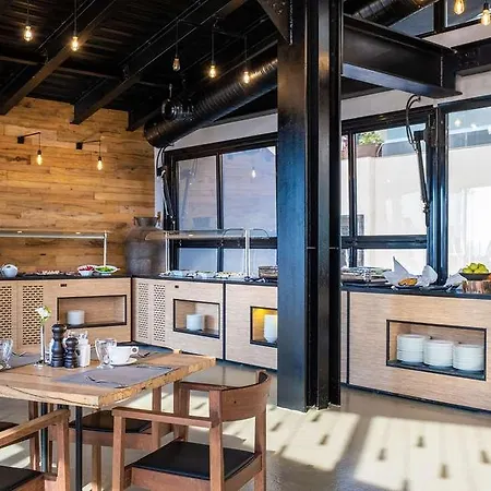 The S, Ascend Collection Hotel