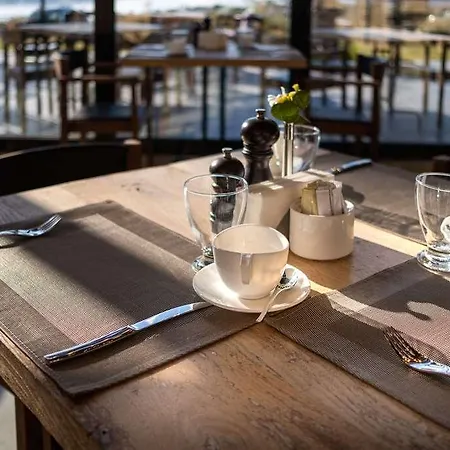 The S By Ascend Collection イズミル