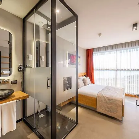 The S By Ascend Collection 4*