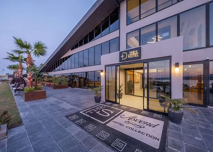 The S By Ascend Collection Hotel